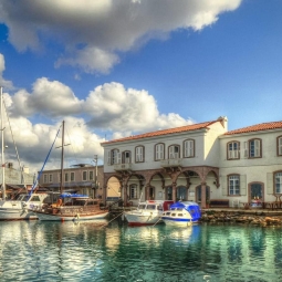 Daily Urla Tour